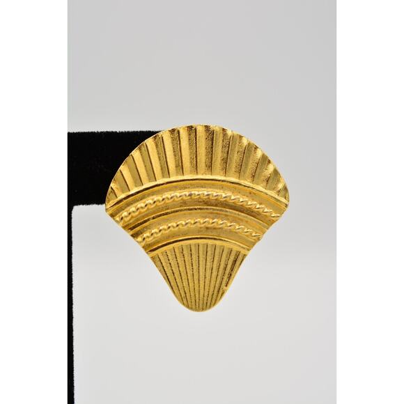 Pakula Vintage Clip On Earrings Clam Shell Brushed Gold Signed Chunky 80s BinAS - Picture 7 of 12